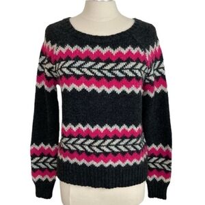 American Eagle Outfitters Chevron Knit Sweater Pink, White, and Gray, Size Small